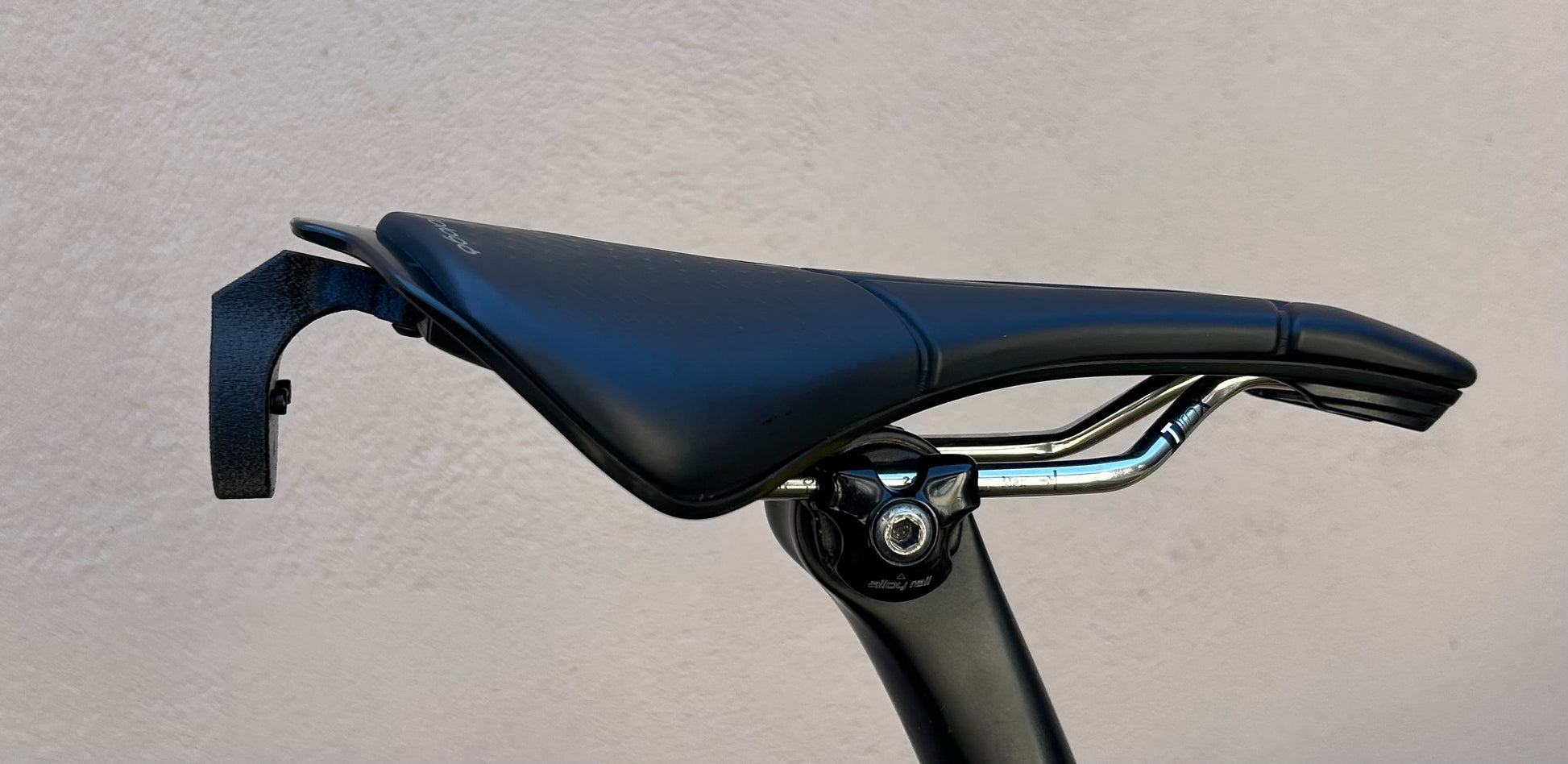 Extended saddle mouth for Prologo Saddle