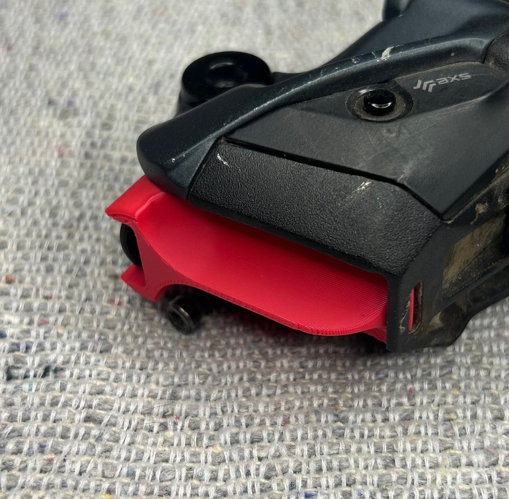 Derailleur battery protective cover (Sram AXS Derailleurs)
