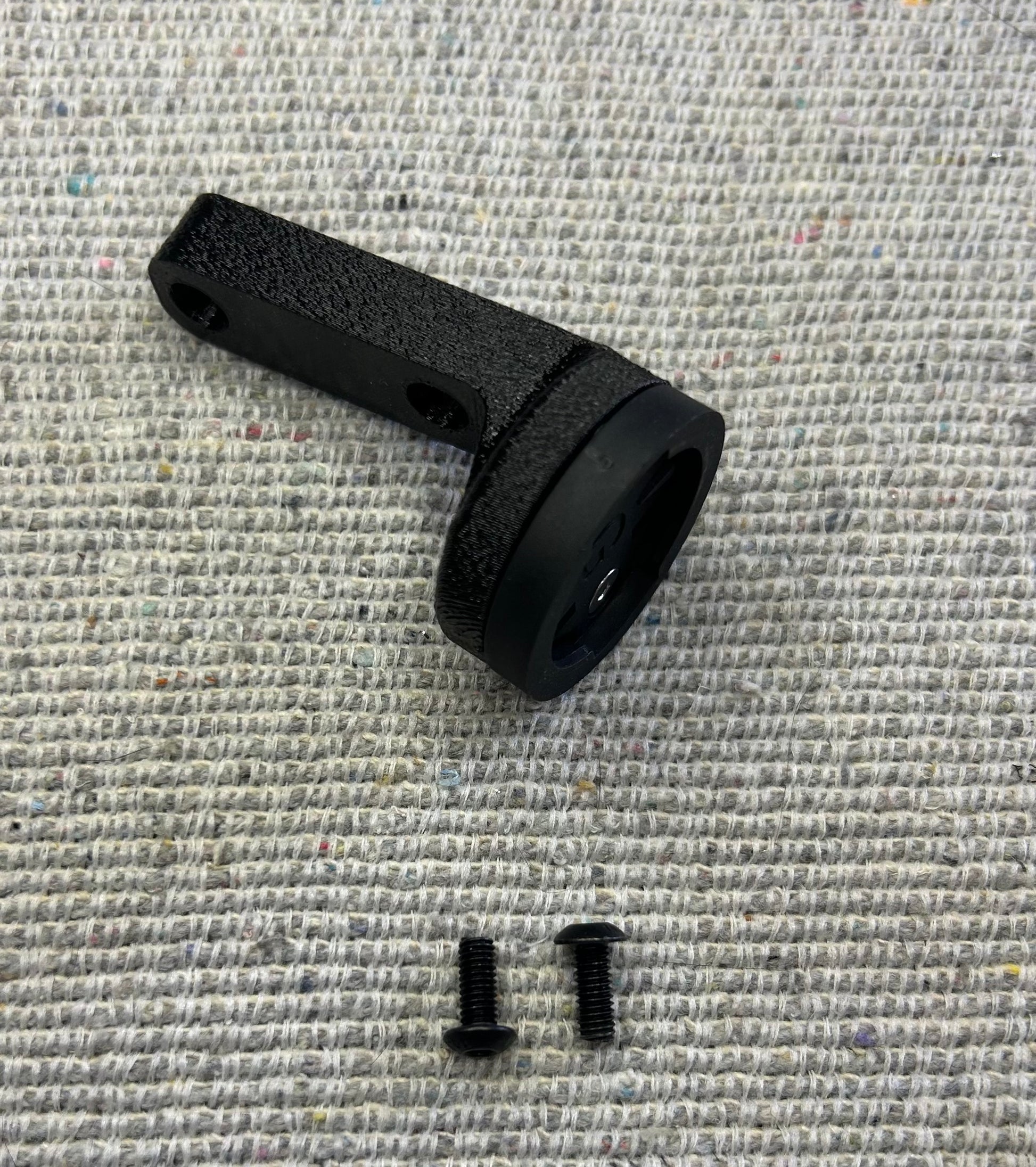 Saddle mount for Syncros iM