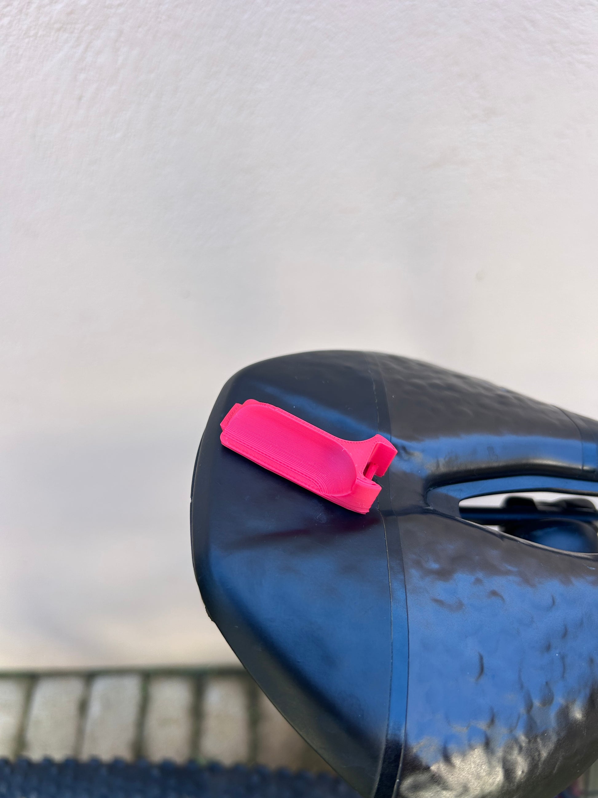 Derailleur battery protective cover (Sram AXS Derailleurs)